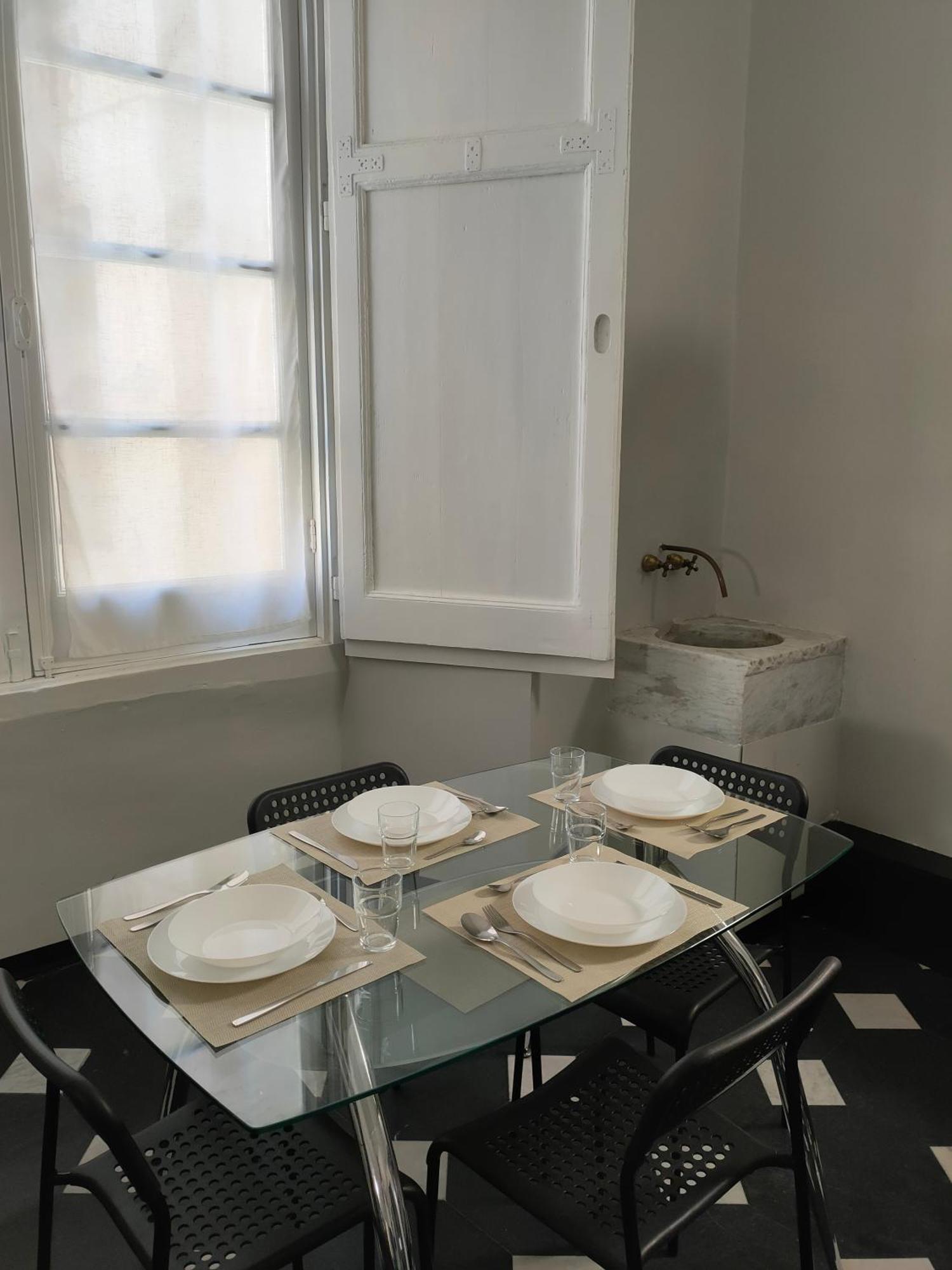 Rooms Ponte Calvi Genua Buitenkant foto