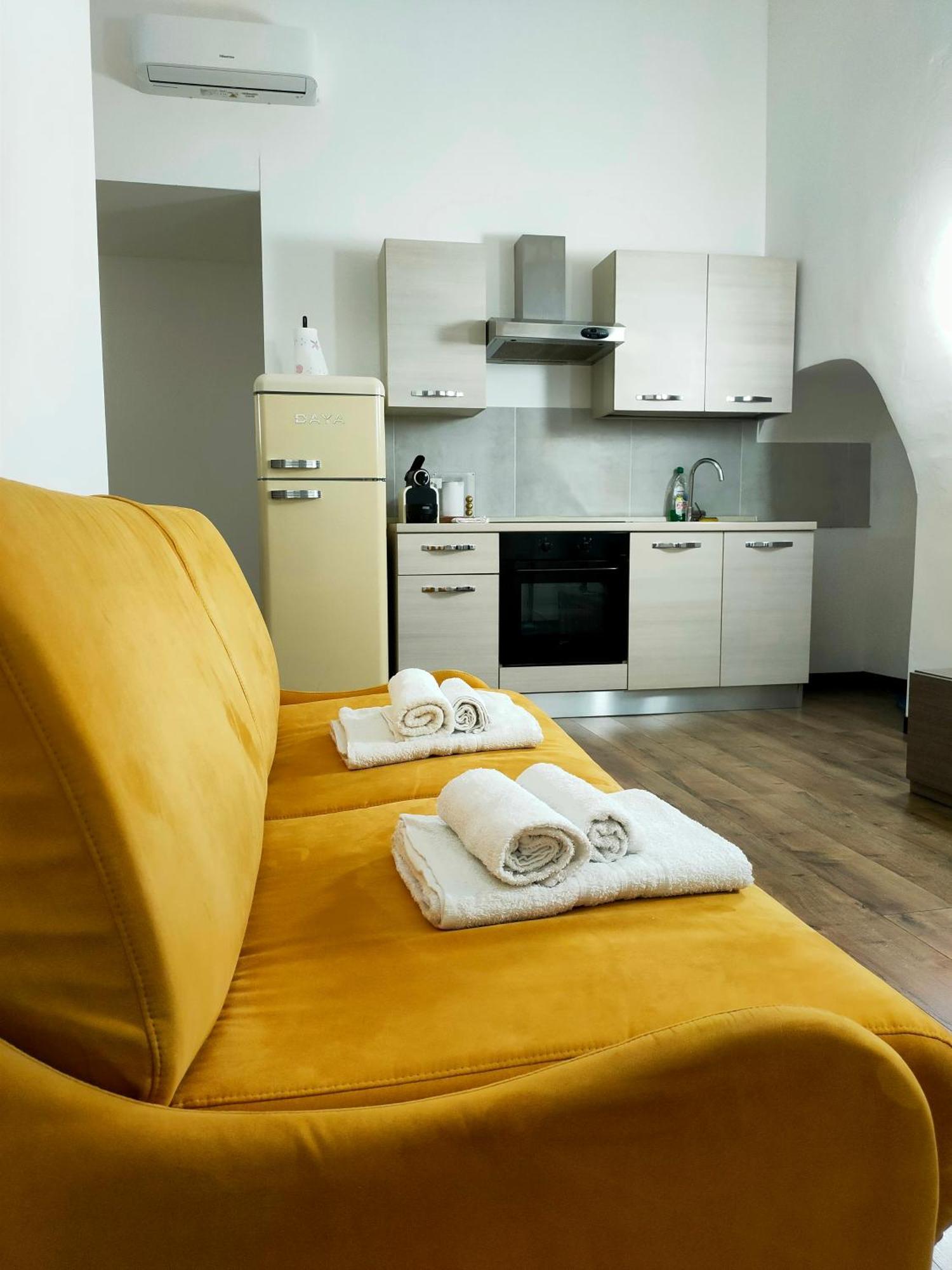Rooms Ponte Calvi Genua Buitenkant foto